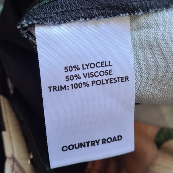 COUNTRY ROAD wide leg pants - Picture 5 of 7